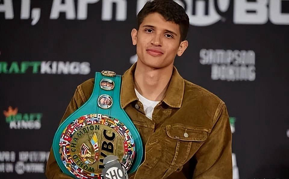 WBC超次中量级拳(quán)王卫冕戰(zhàn)泡汤，世界(jiè)拳(quán)王方多拉因傷(shāng)退赛