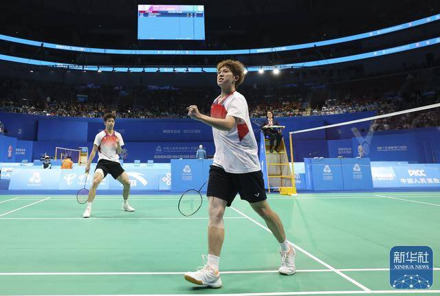 全运会｜刘陽(yáng)/刘毅晋级羽(yǔ)毛球男双决赛