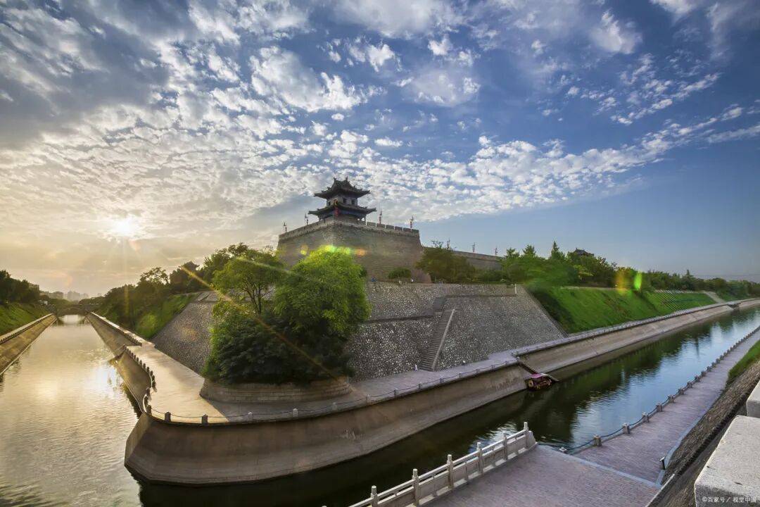 【墨(mò)西哥】羅(luó)伯托·阿库尼亚：构築(zhù)宇宙——对中(zhōng)國(guó)的隨(suí)想