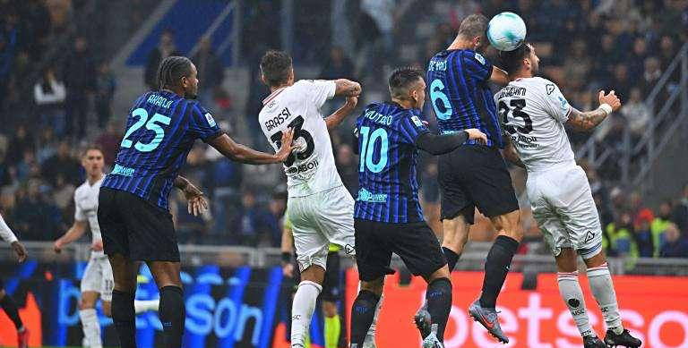 尅(kè)雷莫納(nà)需调整(zhěng)阵型(xíng)迎战乌迪内斯，保(bǎo)持进攻火力(lì)